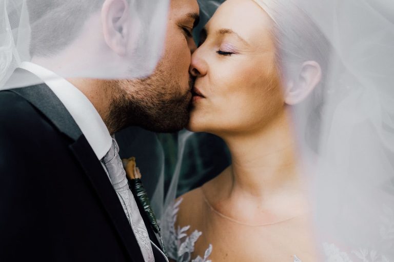 Hochzeitsfotograf in Herford gesucht?