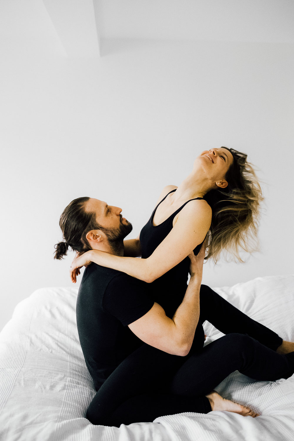 Paar-Portrait, Herford, Engagement, Liebesgeschichte, Love, Session, Portraitshooting, Karti, Fotografie, Film, Bad Oeynhausen, Karti Fotografie, Lovestory, Liebesgeschichte, Homestory, Verlobungsportrait, Verlobungs-Portrait, Bielefeld