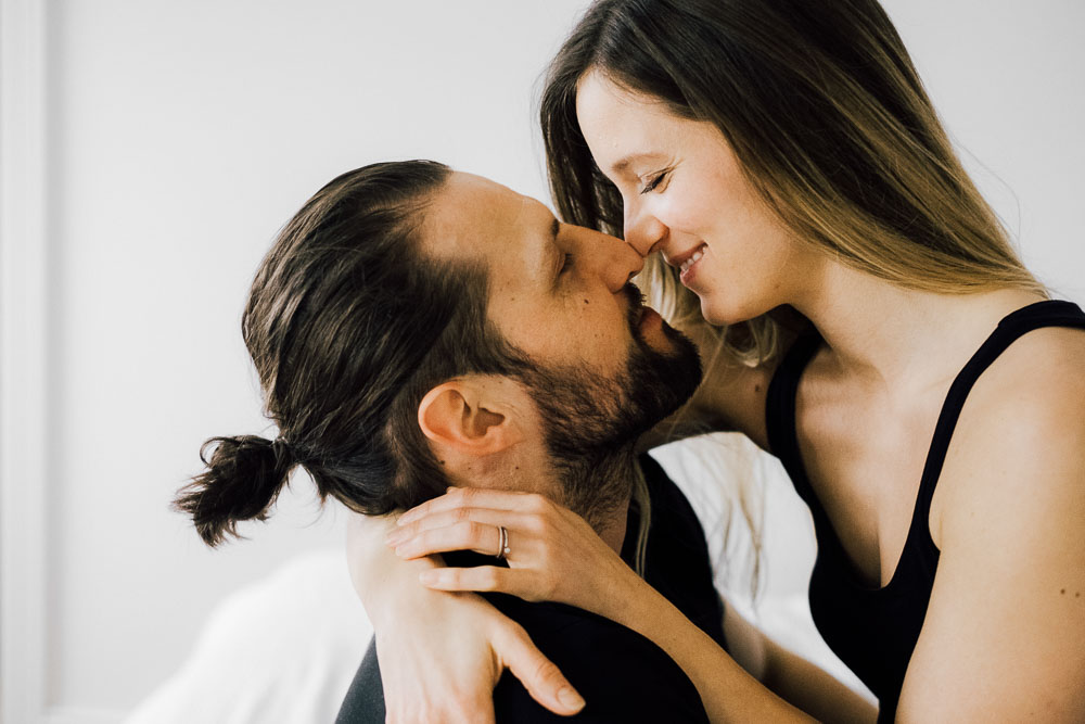 Paar-Portrait, Herford, Engagement, Liebesgeschichte, Love, Session, Portraitshooting, Karti, Fotografie, Film, Bad Oeynhausen, Karti Fotografie, Lovestory, Liebesgeschichte, Homestory, Verlobungsportrait, Verlobungs-Portrait, Bielefeld