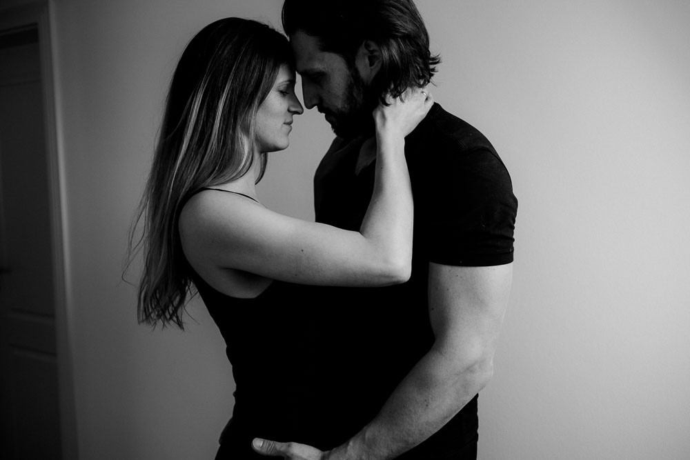Paar-Portrait, Herford, Engagement, Liebesgeschichte, Love, Session, Portraitshooting, Karti, Fotografie, Film, Bad Oeynhausen, Karti Fotografie, Lovestory, Liebesgeschichte, Homestory, Verlobungsportrait, Verlobungs-Portrait, Bielefeld