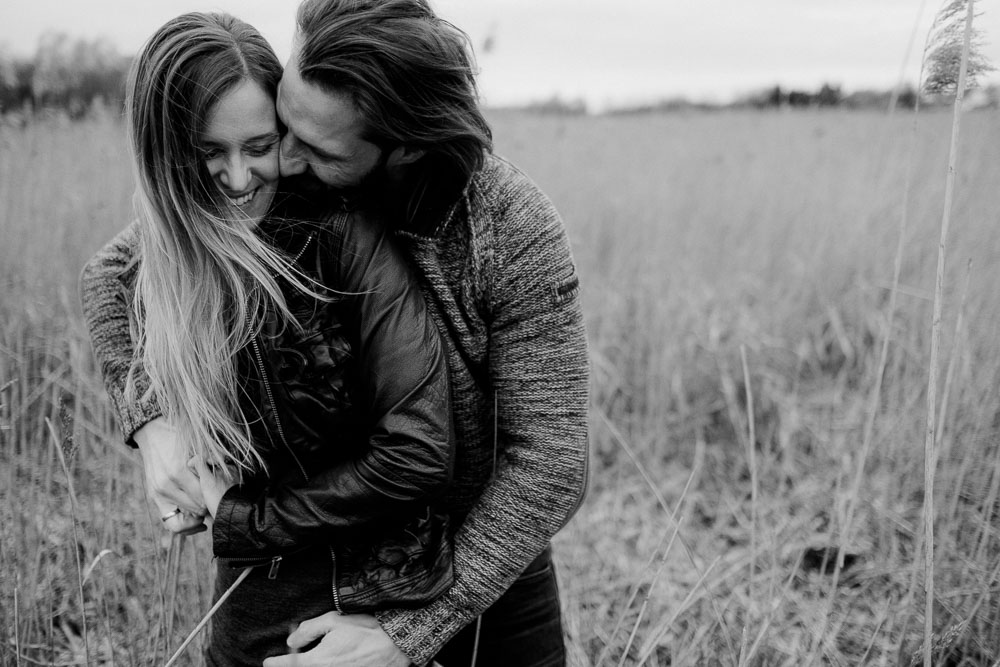 Paar-Portrait, Herford, Engagement, Liebesgeschichte, Love, Session, Portraitshooting, Karti, Fotografie, Film, Bad Oeynhausen, Karti Fotografie, Lovestory, Liebesgeschichte, Homestory, Verlobungsportrait, Verlobungs-Portrait, Bielefeld